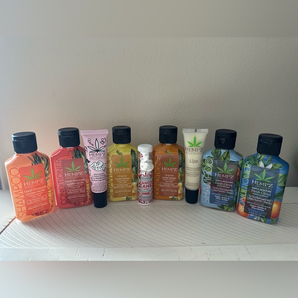 Hempz Shampoo, Conditioner & Lip LOT